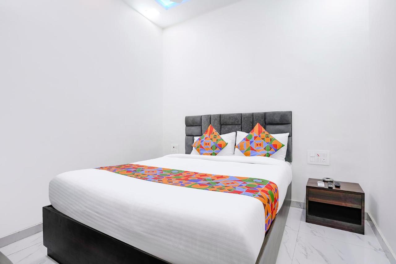 Hotel Fabexpress Bhau Residency - Nr Mumbai International Airport Esterno foto